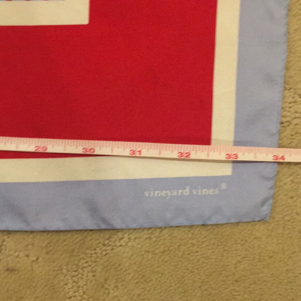 Vineyard vines silk scarf - Picture 10 of 11